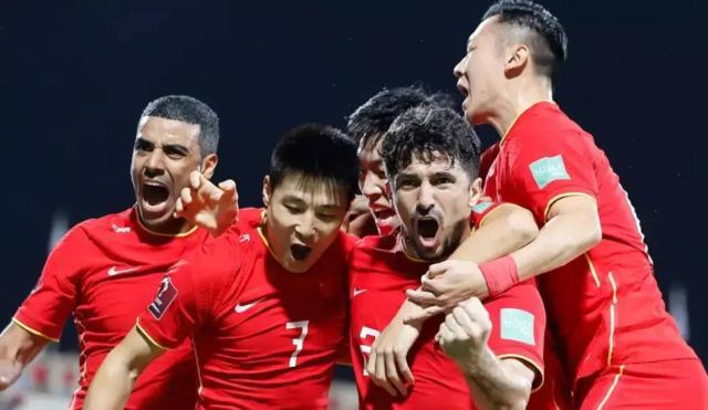 开云官网-尴尬！12强赛归化仅洛国富进1球 他们本是遮羞布？